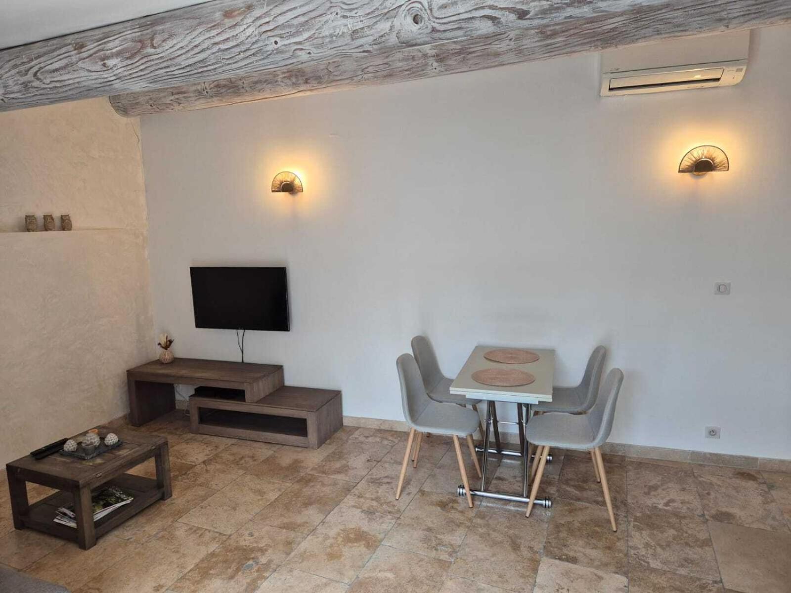 Nuit Etoilee Apartment LʼIsle-sur-la-Sorgue Екстериор снимка